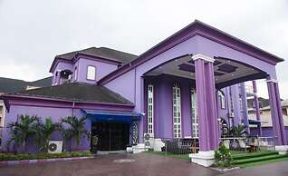 Spa Lavender Luxury Hotel and Suites