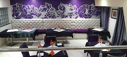 Spa Lavender Luxury Hotel and Suites