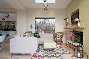 Eskbank Terrace Spacious House