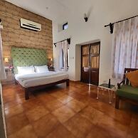 Aloof The Jungle Lodge Ghanerao