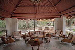 Aloof The Jungle Lodge Ghanerao