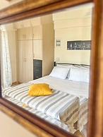 Filiatra Cozy Central Gem With Balcony