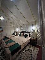 Alan luxury tent Merzouga