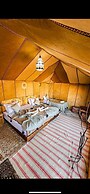 Alan luxury tent Merzouga