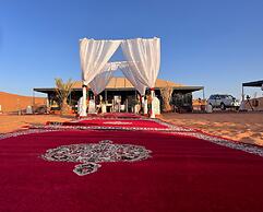 Alan luxury tent Merzouga