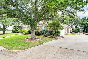 Spacious Family Retreat in Fort Worth Area!