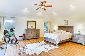 Spacious Family Retreat in Fort Worth Area!