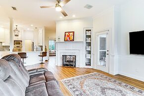 Spacious Family Retreat in Fort Worth Area!