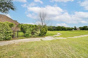 Spacious Family Retreat in Fort Worth Area!
