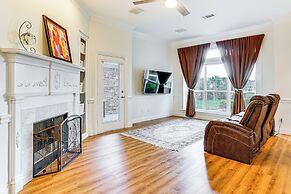 Spacious Family Retreat in Fort Worth Area!