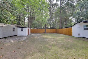 Half-mi to Dtwn: Hinesville Family Home w/ Yard!