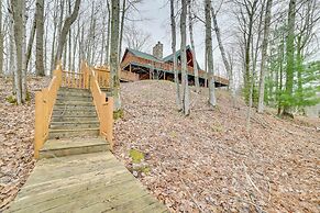Deck + Beach Access: Lakefront Cabin in Levering!