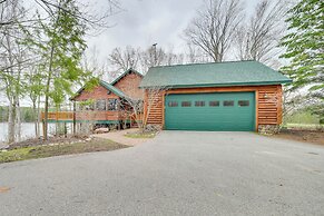 Deck + Beach Access: Lakefront Cabin in Levering!