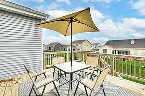 Spacious & Modern Home w/ Deck in Oregon!