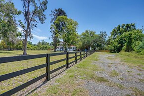 Pool Table, Fire Pit: Spacious Home in Dover!