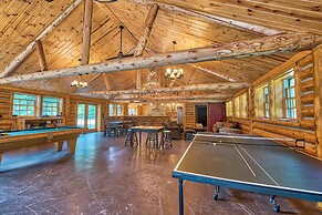 Steps to Lakefront: Dog-friendly Cabin in Levering