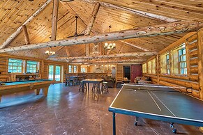 Deck + Beach Access: Lakefront Cabin in Levering!