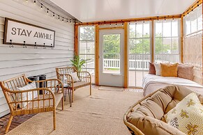 14 Mi to Dtwn Indy: Family Gem w/ Yard