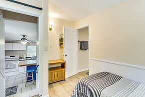 Steps to Lake Talquin: Tranquil Cabin w/ Deck