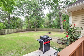 Deck & Yard: Savannah Area Retreat!