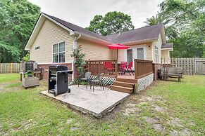 Deck & Yard: Savannah Area Retreat!