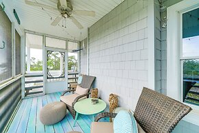 Hot Tub & Bay Views: Kill Devil Hills Haven!