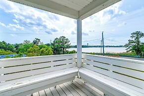 Hot Tub & Bay Views: Kill Devil Hills Haven!