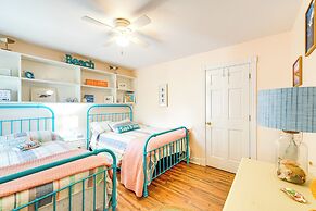 Hot Tub & Bay Views: Kill Devil Hills Haven!