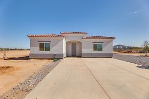 Mtn Views: Spacious Family Home in Casa Grande!