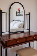 Seaview Serenity - Beachside Getaway