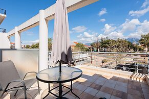 Cozy Studio w Balcony in the Center of Filiatra