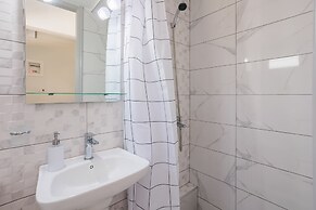 Serenity and Views - Beachside Escape