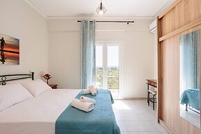 Seaview and Sunsets - Beachside Retreats