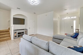 Pool, Hot Tub & Theatre Access: Kissimmee Gem