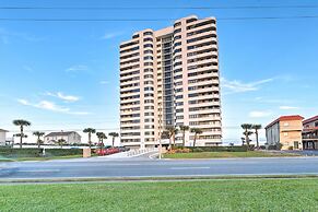 Balcony w/ Ocean Views: Daytona Beach Gem w/ Perks