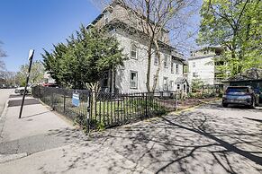 Explore Dtwn, Parks & Colleges: Cozy Worcester Apt