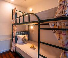 MOUSTACHE HOSTEL PAHALGAM