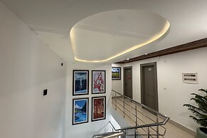 MOUSTACHE HOSTEL PAHALGAM