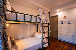 MOUSTACHE HOSTEL PAHALGAM