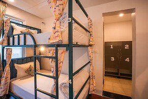 MOUSTACHE HOSTEL PAHALGAM