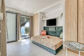 Holiday Resort Balzi Rossi