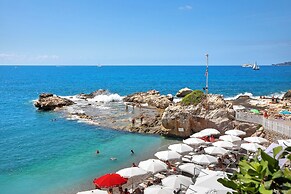 Holiday Resort Balzi Rossi