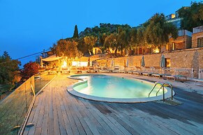 Holiday Resort Balzi Rossi