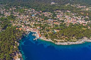 Island Top Sea View Estate
