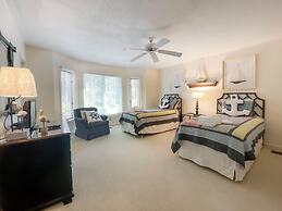 3 Spotted Sandpiper at The Sea Pines Resort