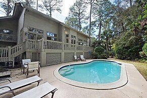 3 Spotted Sandpiper at The Sea Pines Resort