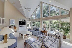 10 Red Cardinal at The Sea Pines Resort