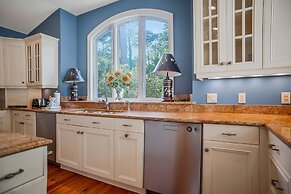 11 Cedar Waxwing at The Sea Pines Resort