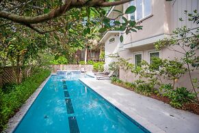 11 Cedar Waxwing at The Sea Pines Resort