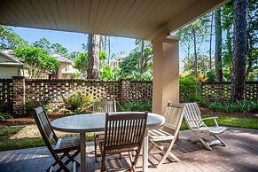 11 Cedar Waxwing at The Sea Pines Resort